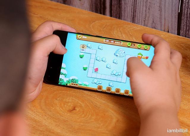 华为|大杯之选华为P40 Pro手机，四曲满溢屏能否让你喜欢？