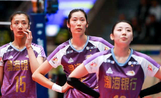 朱婷@朱婷第二，李盈莹是联赛第一主攻！球迷认为朱婷藏着其他想法！