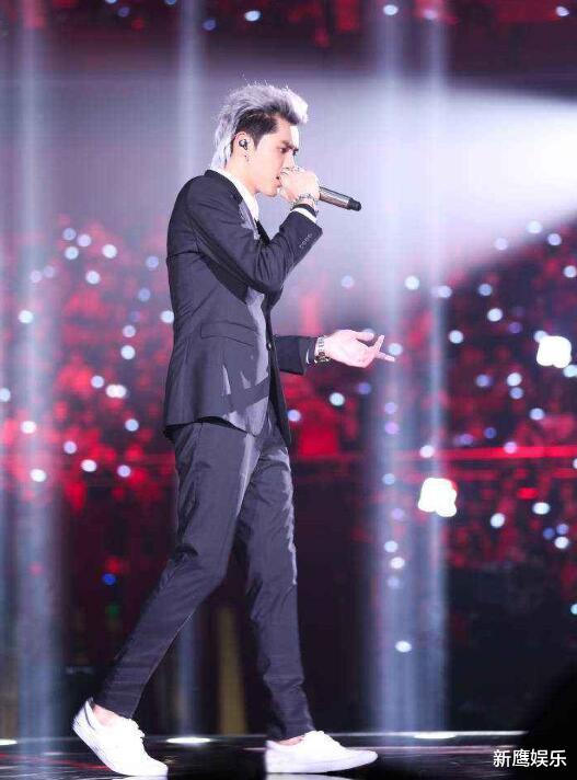 明星|网曝辛巴办演唱会：张信哲仅100万，外籍华人吴亦凡出场费最高