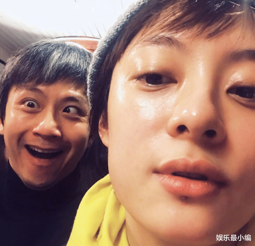 杨紫|邓超直言从小看着杨紫的戏长大，晒合照引关注，杨紫的反怼厉害了