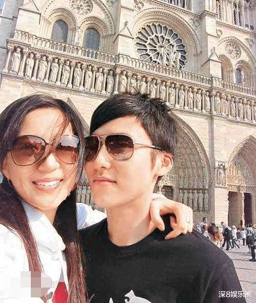 郭晶晶|名气虽不大，但嫁得比郭晶晶还好，老公翘班帮她带娃，堪称“豪门第一赢家”