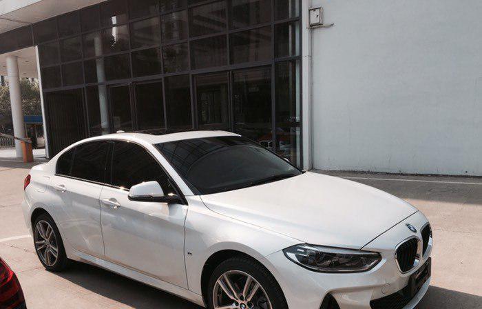 「别克君威」开完宝马1系,再买别克君威,问及感受,车主:两者差距不大