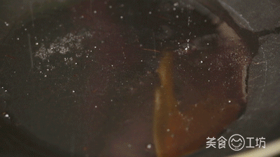 西兰花：西兰花新吃法，10分钟搞定2道减脂菜，越吃越瘦