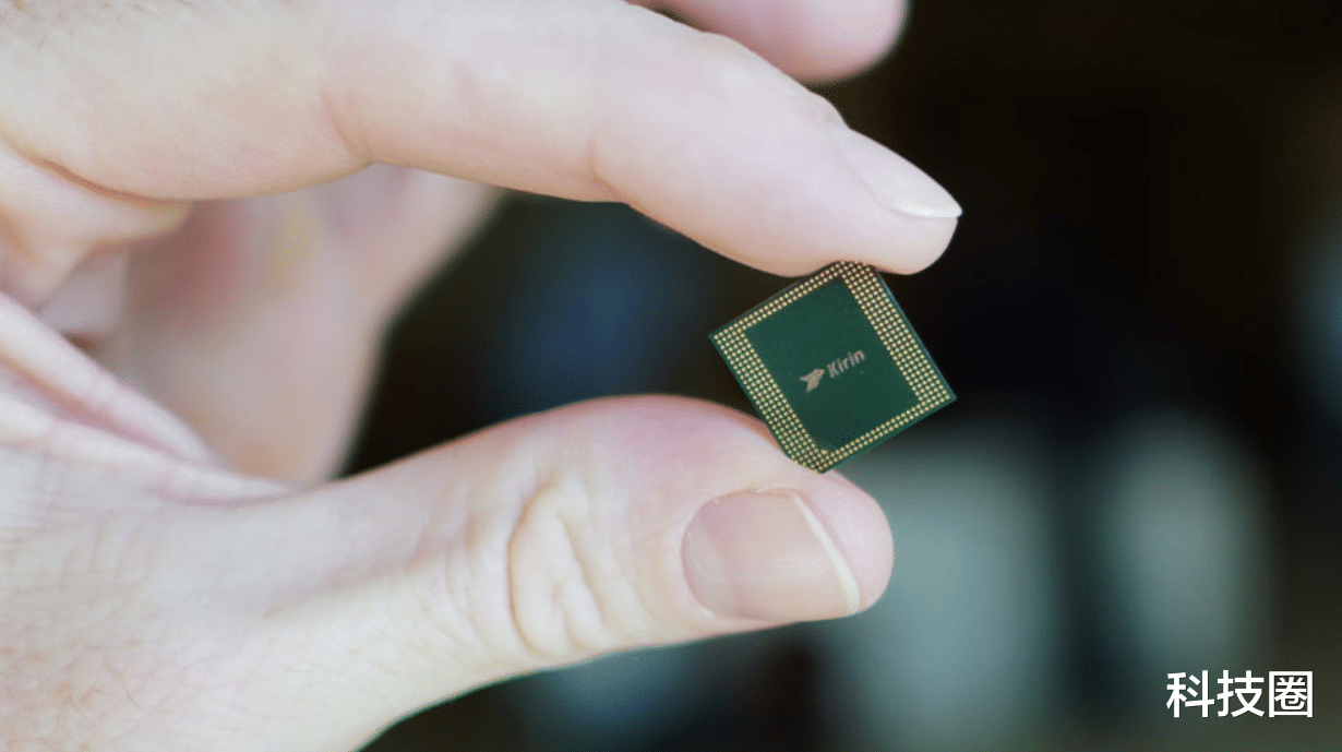 华为▲华为被曝光或将联手三星甚至携手高通，一切为了求生存努力