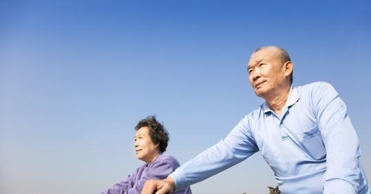 肝脏|肝不好，脸上4个表现躲不掉，若你一个不占，恭喜，肝还不错