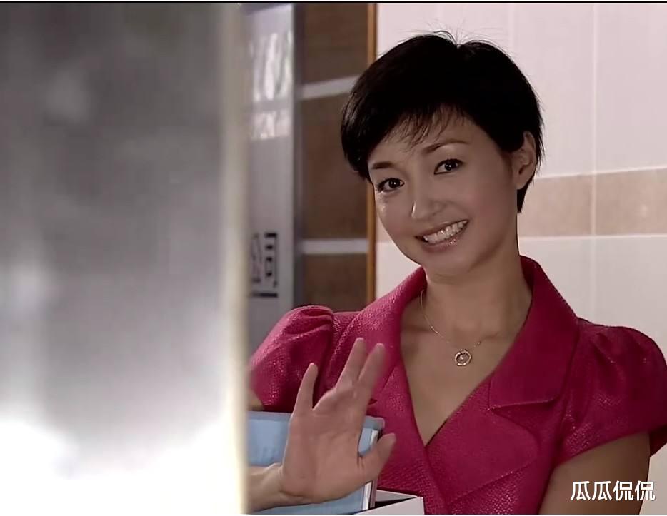 李绮红|她是最美郭襄,曾拒绝黎明追求,后患抑郁症,今50岁老到不敢认