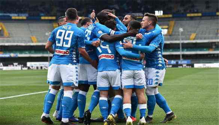 意大利队▲来自于意大利教练组团感谢，中国球员可能要出现在意甲的赛场了