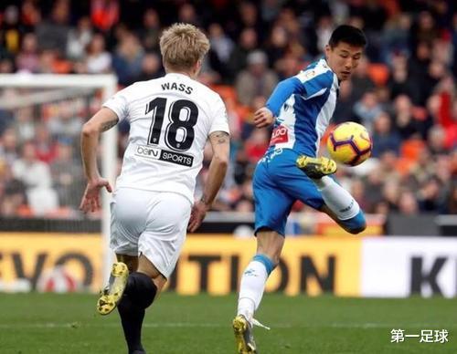 武磊▲吸取杨晨的教训，武磊陪西班牙人留在西乙并不合适