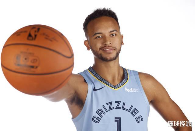 维金斯|碾压易建联周琦，2米08深圳大汉打出生涯最佳表现！喊话姚明：快归化！