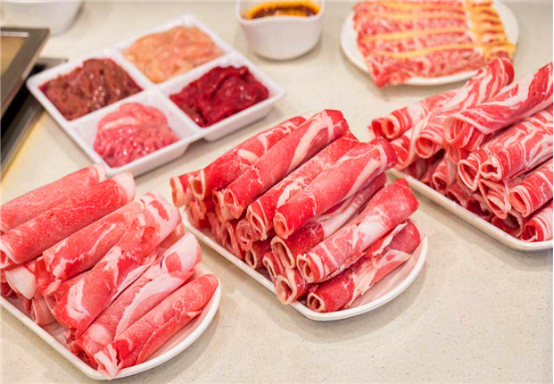 [自助餐]吃自助餐时，最“值钱”的4种菜，很少人会难，老板看了偷笑！