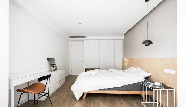 @135㎡婚房,4居改3居,交互式客餐厅,果然越简单越耐看