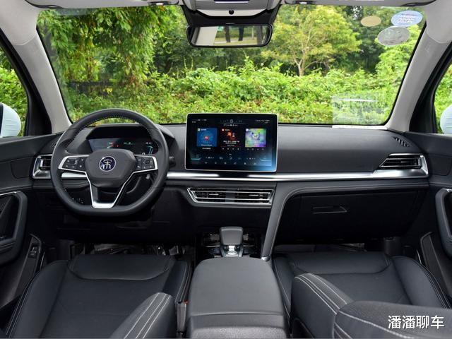 国产车■公认国产几大最美内饰，让同级别合资无地自容