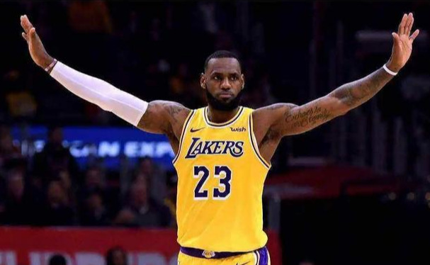 「勒布朗·詹姆斯」没有3巨头就不会打球？别闹了，詹皇从未组过真正的“3巨头”