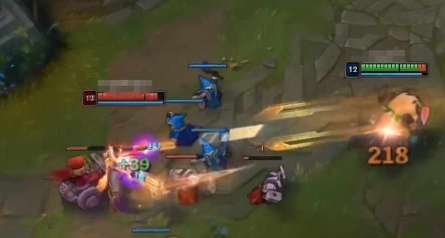 adc|LOL：后期打肉最痛的四个AD，如此高额伤害，出什么防具都白搭！