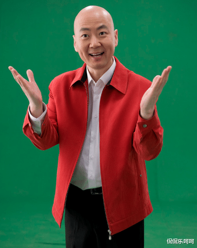 好声音|参加春晚20次,却因一句话被喊索赔1亿,如今53岁成网红街头商演