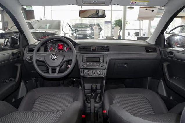 桑塔纳|去年的大众桑塔纳，价格跌至5.2万，如今仍是这个价位？