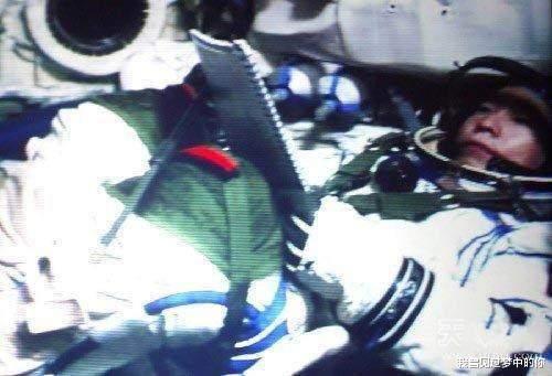 「杨利伟」杨利伟为啥不再上天? 神五返回地球时的情况让他心惊胆战