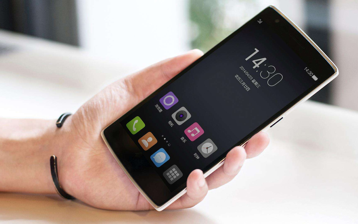 无线充电|超4000元手机，2K，无线充电，防水，轻薄，最不能容忍哪个缺失？