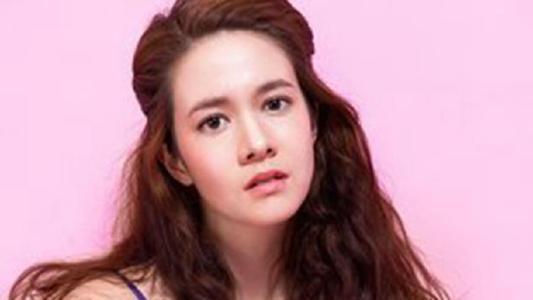 战狼2|3年前,她错过《战狼2》女主角,如今出演《八佰》直言:很荣幸