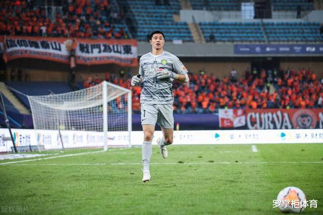 北京国安|评分最低！国安战平鲁能揪出后防最大水货，两个丢球都跟他有关系