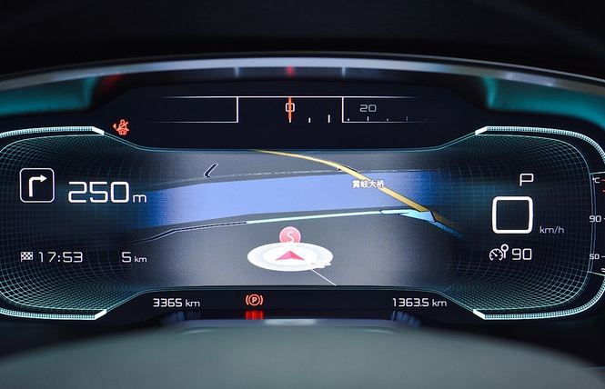 雪铁龙C6|雪铁龙唯一的独立悬架车型，勤勤恳恳三年，对于销量车主无话可说