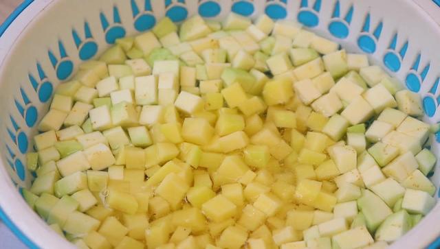 打卤面@打卤面要想好吃，卤子制作是关键，教你私房打卤面卤子，超好吃