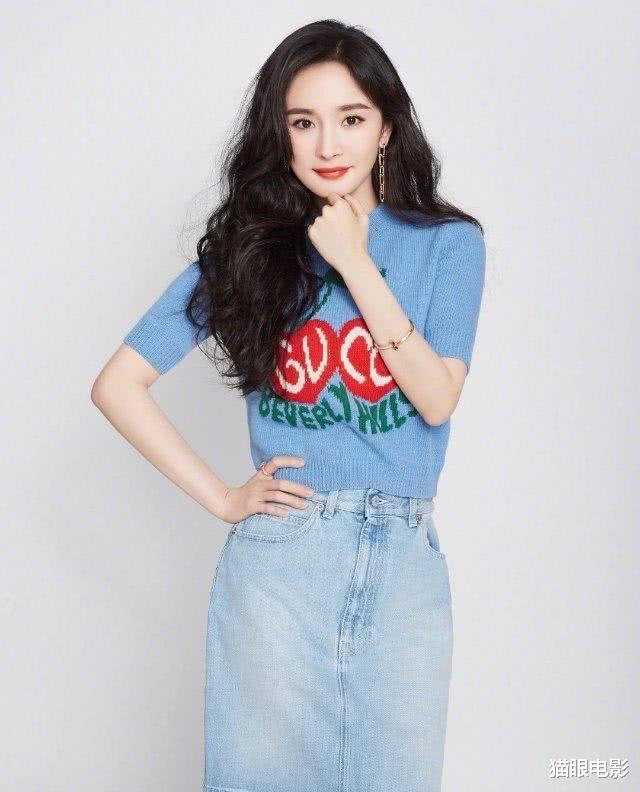 杨幂■杨幂11岁旧照曝光，与李亚鹏拍戏模样清秀，被赞从小美到大