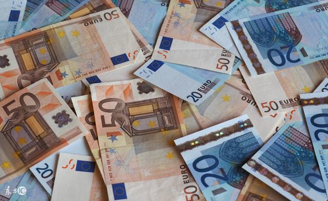 生肖：4月下旬开始，财星入宅，求财得财，赚横财中大奖，必一夜暴富