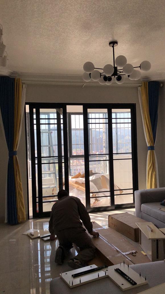 历经六个月，终于好了，也不知道什么风格了，大概10万左右