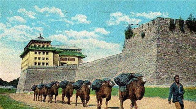 「北京市」1949年选首都时，共有11个城市候选，为何最后选择了北京?