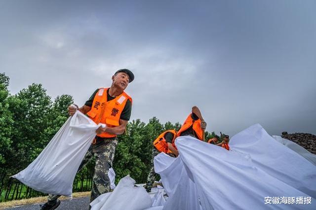 安徽海豚播报|安徽命令5市做好人员撤离工作，海口镇力保广成圩安全