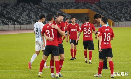 【佳兆业】3-0，4场轰12球！中超最大黑马浮现，还有3大国脚级球星即将加盟