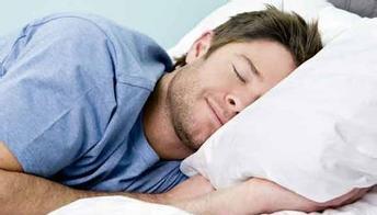 『维生素C』男性过了50岁,若还能轻松完成5件事,值得羡慕,年轻长寿靠近你