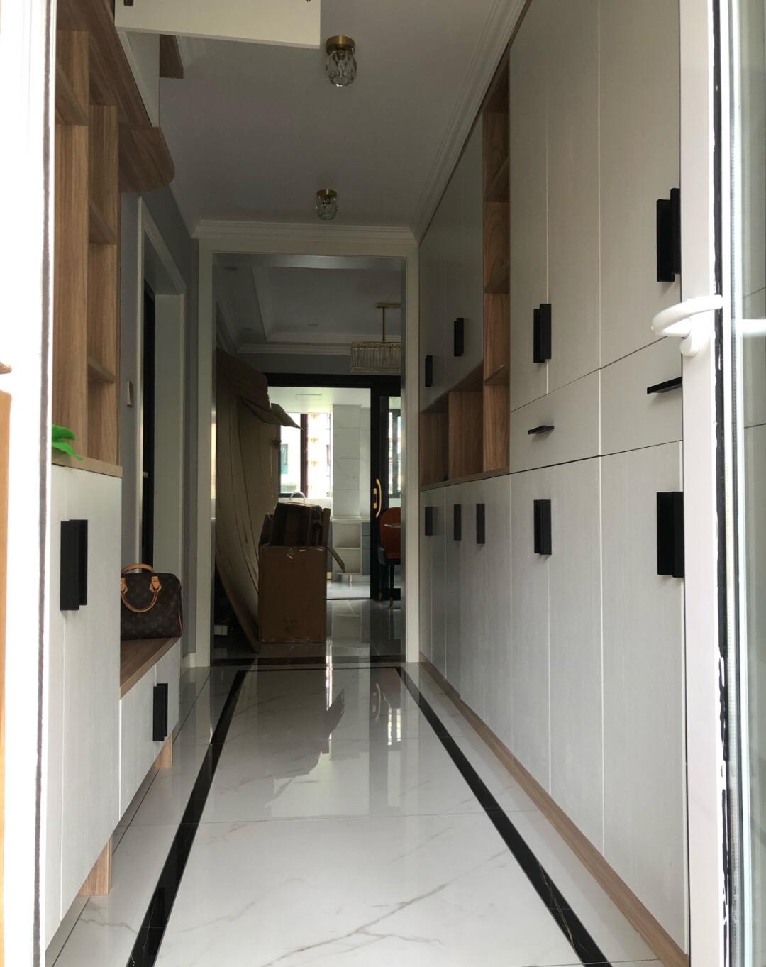 设计师|花了一年终于完工,没请设计师,石膏线条做电视墙还不错,晒晒!