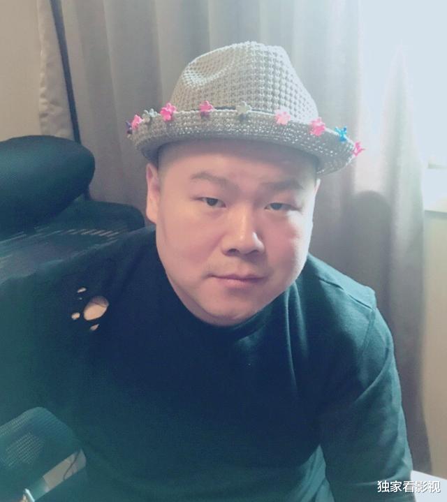 岳云鹏|岳云鹏9岁女儿越长越漂亮，爱妻从手术中恢复，一家四口羡煞旁人
