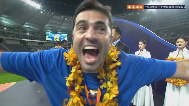 江苏苏宁|两手来回互换?名记曝国米欲回签苏宁外援,球迷:内部人员调岗