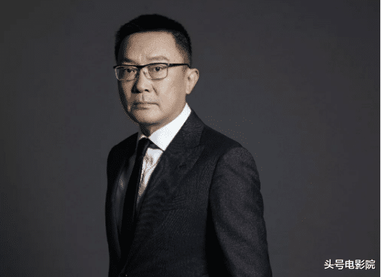 犯罪心理|《潜伏》导演16年前拍了部犯罪剧，8.9高分，改名才允许播出