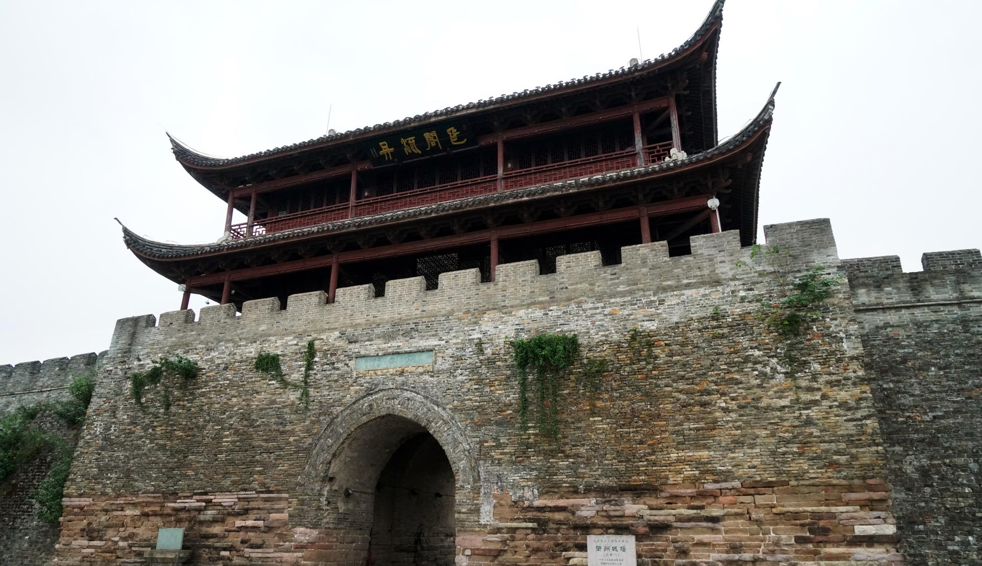 海边@国内很适合穷游的一座城市，大多数景点都免费，游客都给5星好评