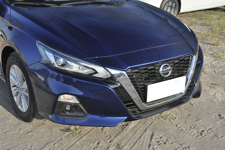 日产天籁：252马力的天籁已经降至18万内，仍然卖不过雅阁，天籁到底怎么了？