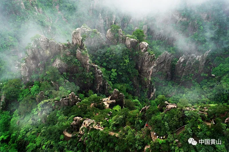 劳斯莱斯库里南|8月最佳旅行地推荐 | 国内最美的12个地方,每一个都美到窒息