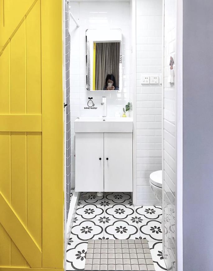 【】厨房、卫生间面积小别乱装！学她家这样设计，是真的非常好用