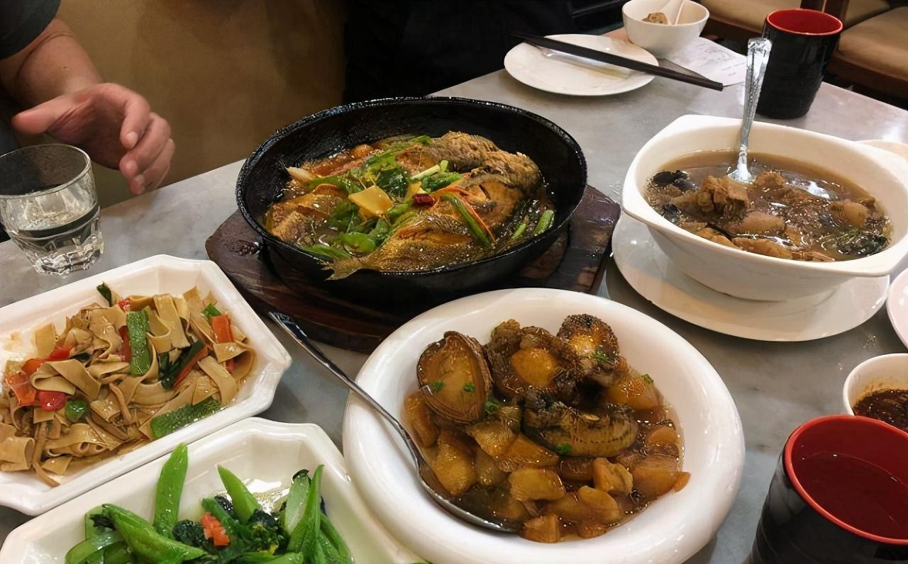 饺子|去东北下馆子，这4道菜不能错过，店长看了都不敢怠慢你！