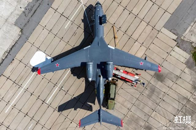 俄军|鲲龙海上首飞同日,俄展出最新水上飞机,性能优良,连美国都订购