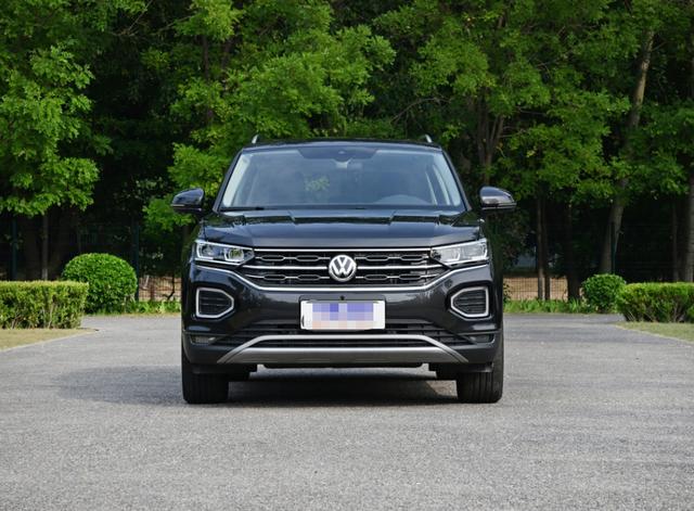 大众汽车|大众探岳：我都跌到13.89万了，真不能再降了