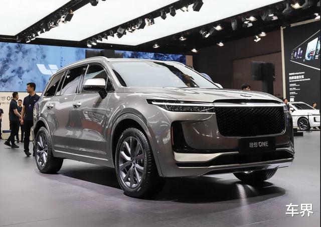 奇瑞@4月新能源汽车销量，Model3 排第二，奇瑞小蚂蚁同比下跌44.3%