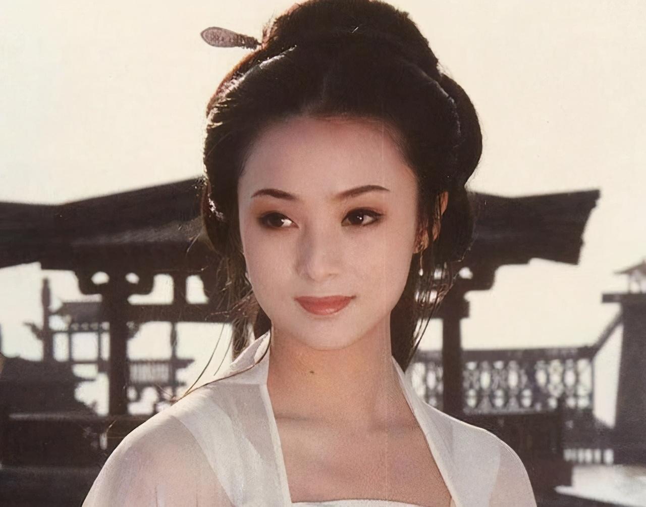 蒋勤勤|44岁蒋勤勤新剧未播先火，颜值回归令人惊艳，果然自律的人最美