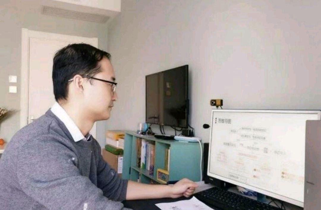 教育部@教育部“最新”通知，这一类大学应届生全部入编入岗？分配铁饭碗