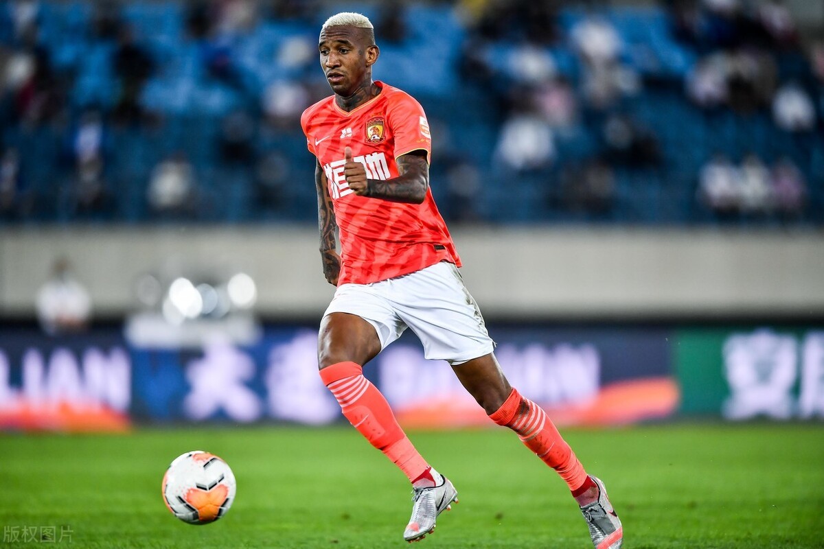 保利尼奥|恒大球员赛后评分:完成绝杀的暴力鸟并非最高,卡帅爱徒又是倒数