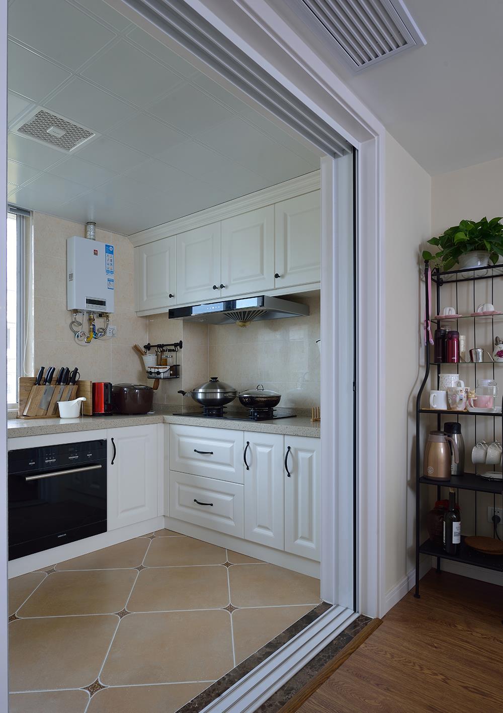 ▲住了5年的房子,装修不过时,跟新的一样,有个爱干净的老婆真好