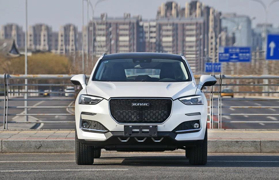 「长安汽车」开完哈弗F5，再开长安CS55PLUS，车主：实力相当